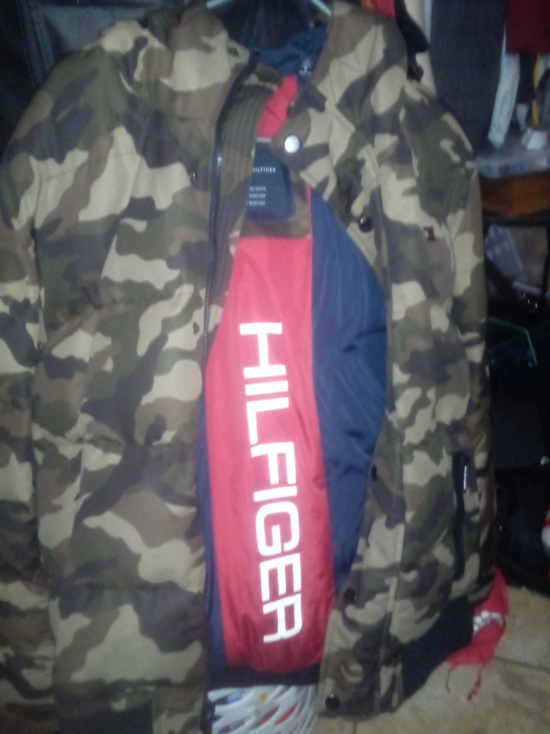 Tommy Hilfiger Camouflage Puffer Jacket - photo 5