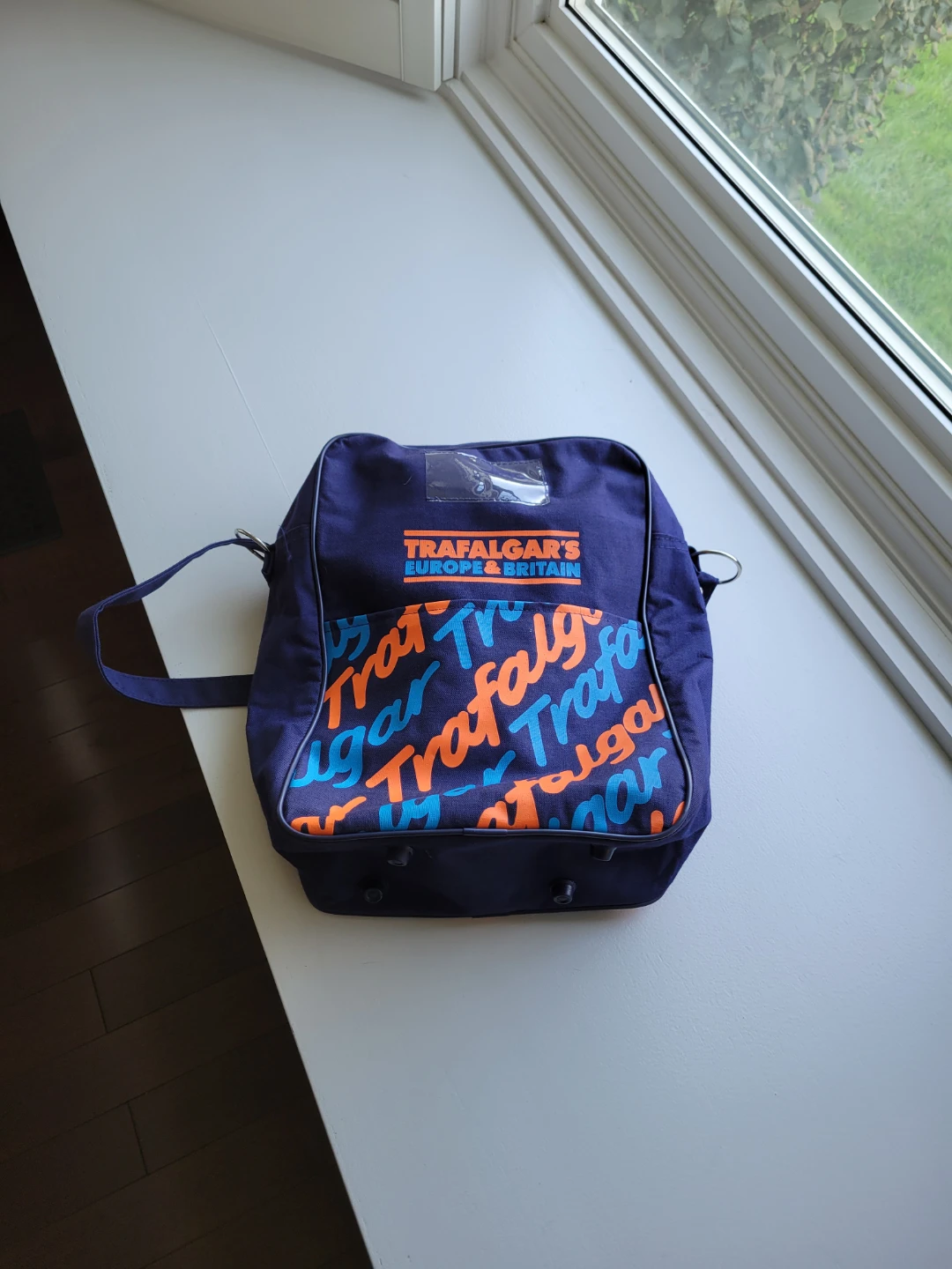 Vintage 1980s Europe & Britain Messenger Bag - photo 3