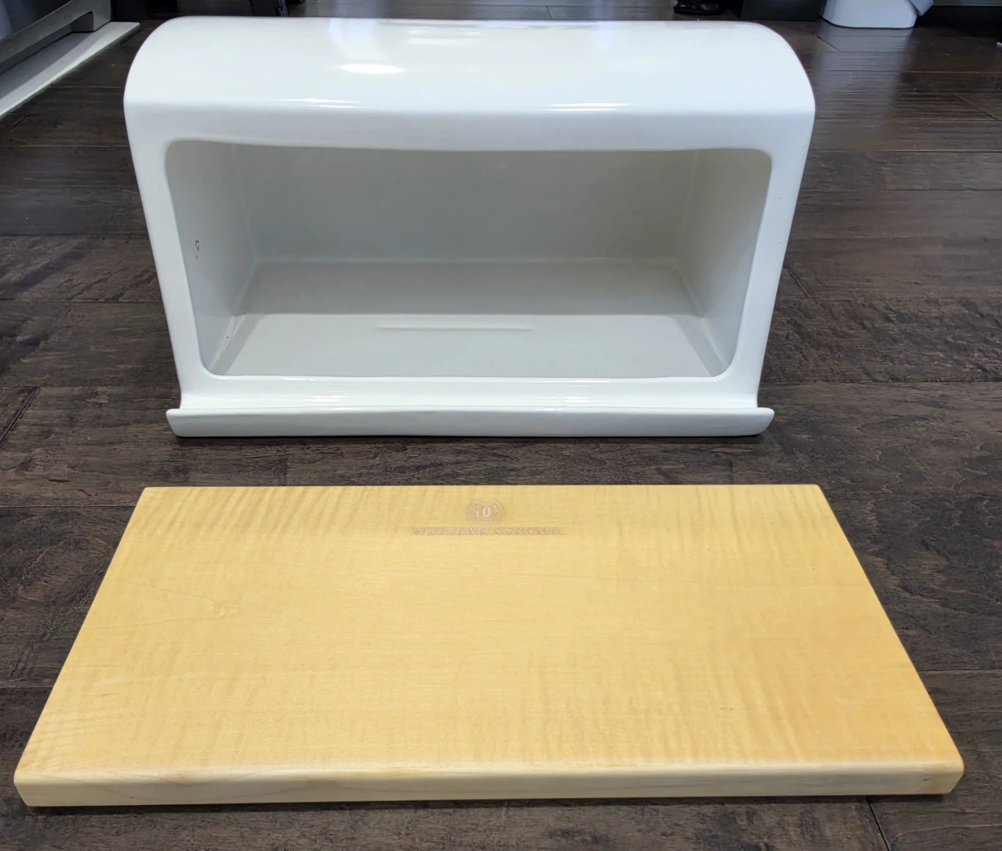 Williams Sonoma Bread Box with Wood Lid - photo 3