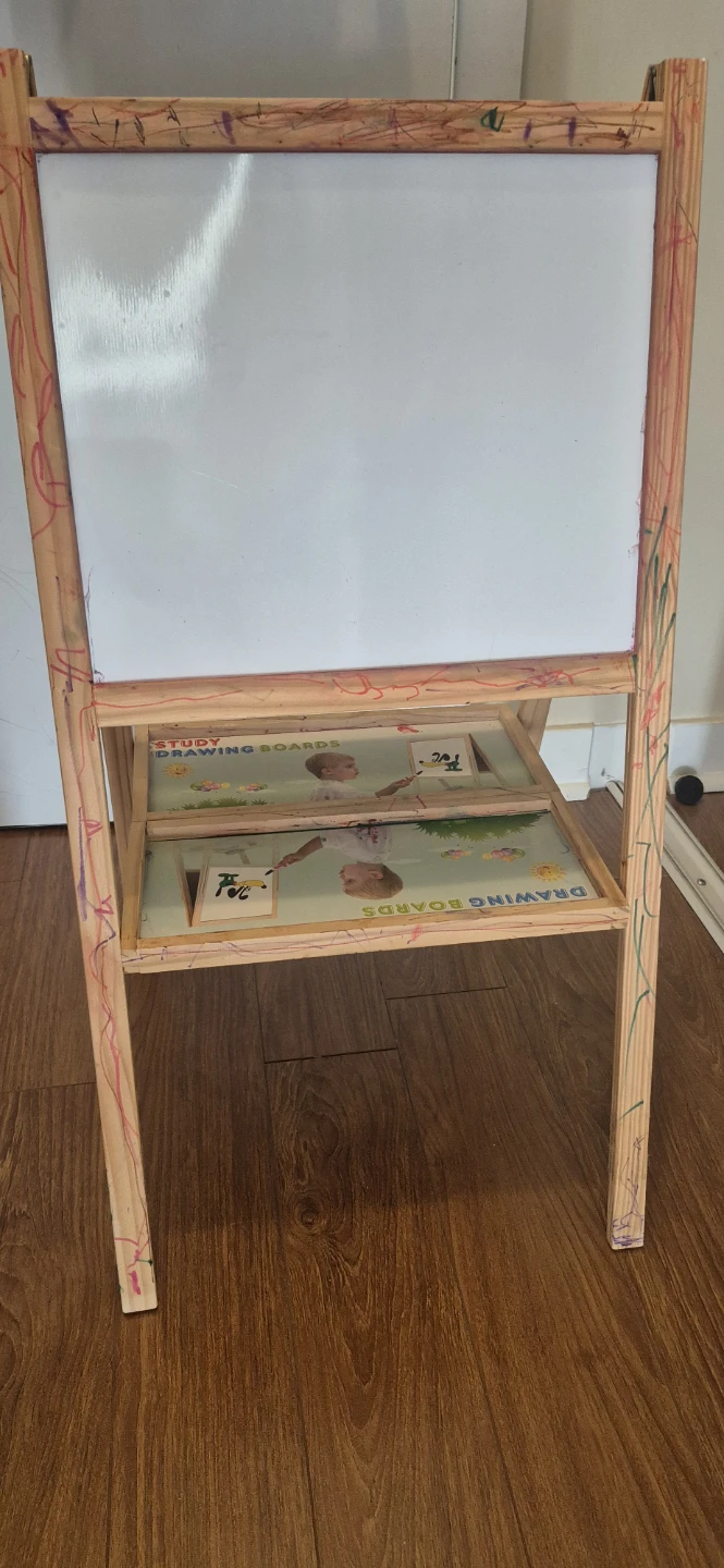 Kids Double-Sided Easel