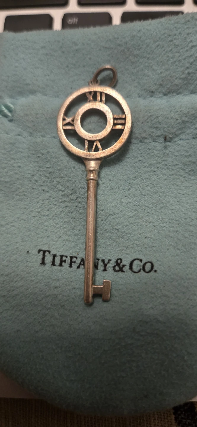 Vintage Tiffany & Co. Atlas Collection Key Pendant - photo 5