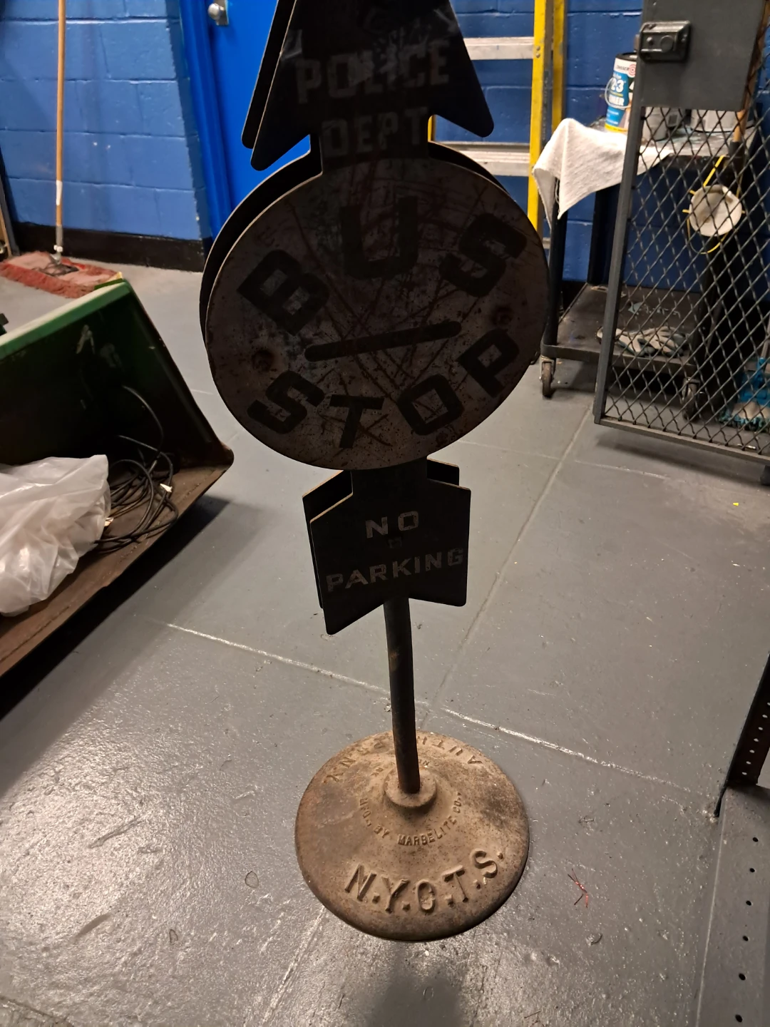 Vintage Bus Stop Police Dept No Parking Sign - photo 2