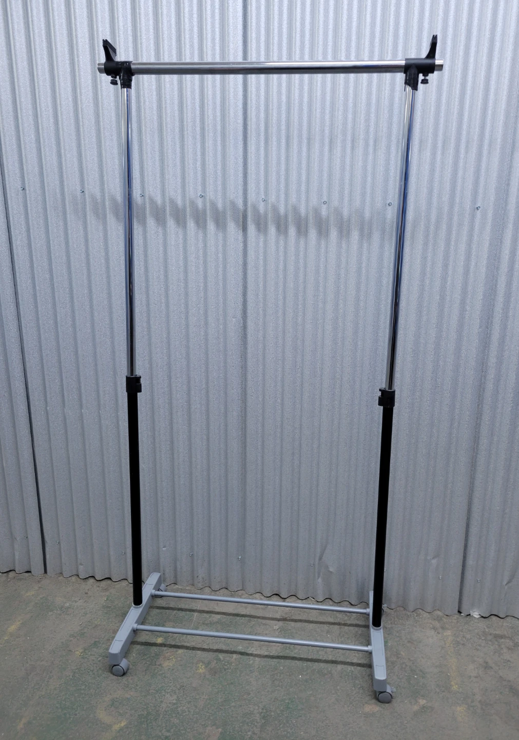 Rolling Garment Rack