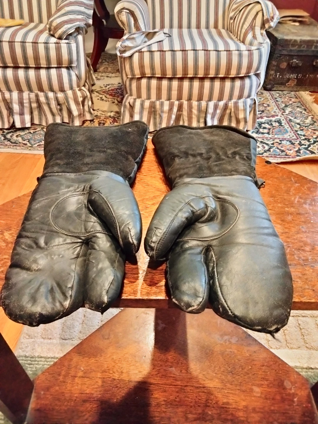 Black Leather snowmobile gloves - photo 2