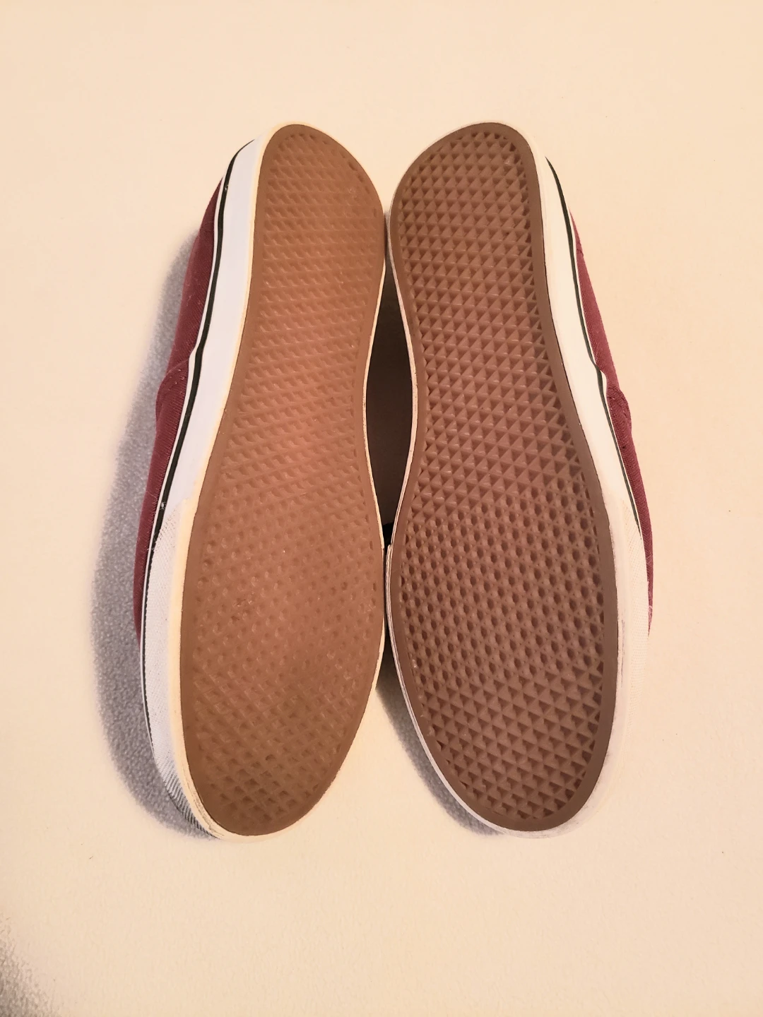 Vans Canvas Sneakers Women's Size 7 (Men's 5.5) $7 - photo 4