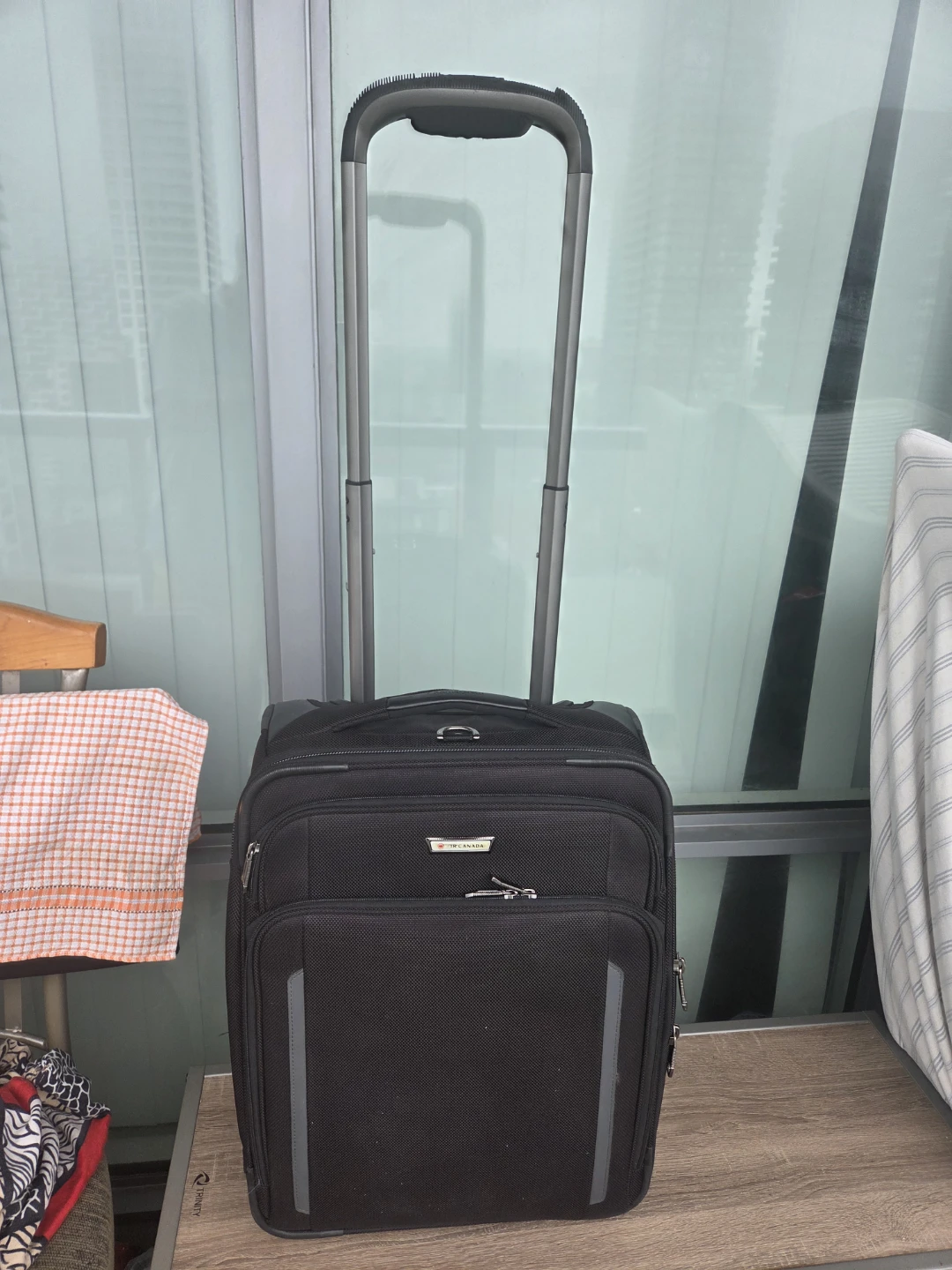 Air Canada Black Rolling Suitcase - photo 4
