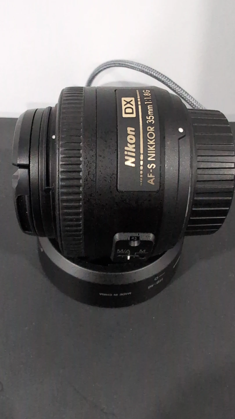 Nikon AF-S DX NIKKOR 35mm f/1.8G Lens