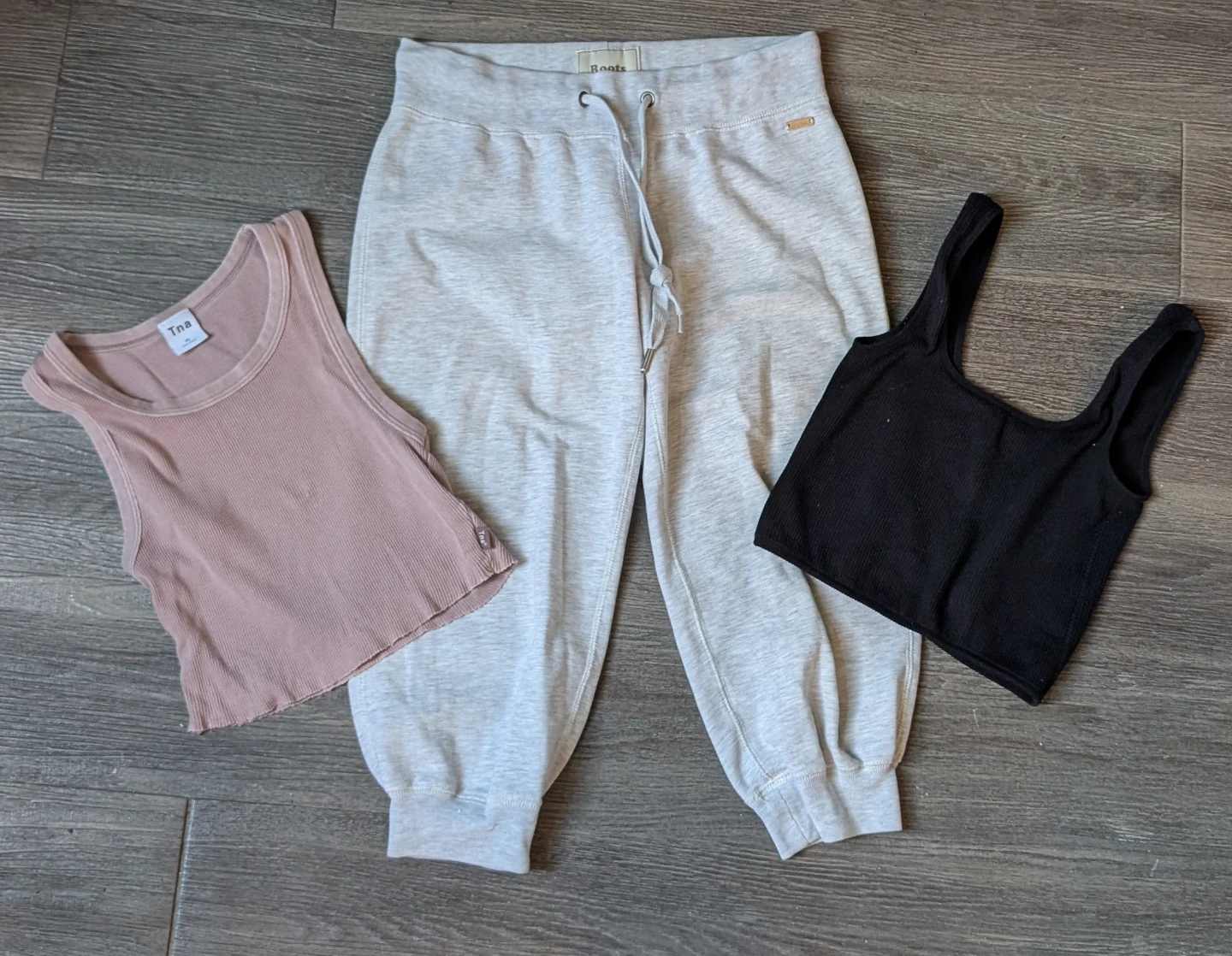XS bundle ( roots , TNA , forever 21)