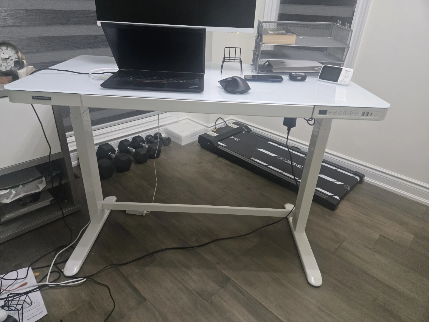 VIVO Electric Standing Desk - photo 2