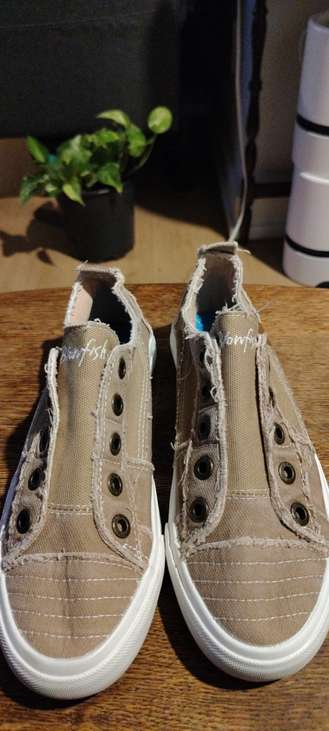 Blowfish Malibu Tan Canvas Slip-On Sneakers