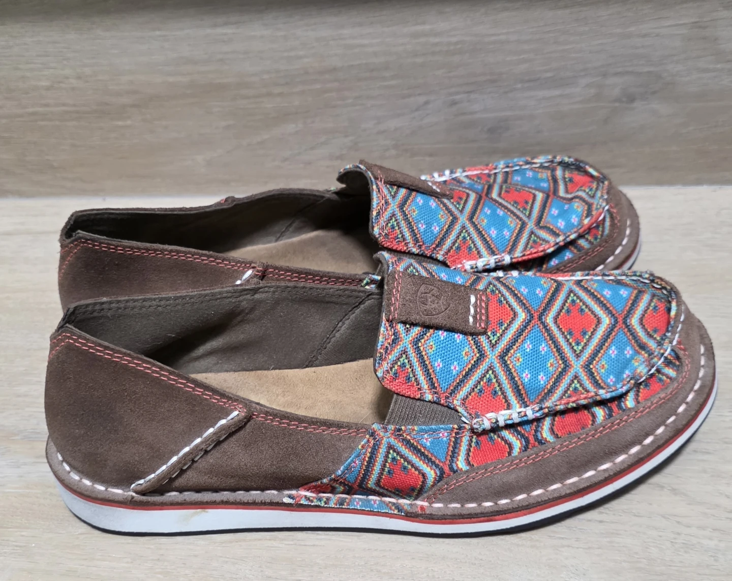 Ariat Cruiser Brown Loafers with Patterned Fabric - photo 3