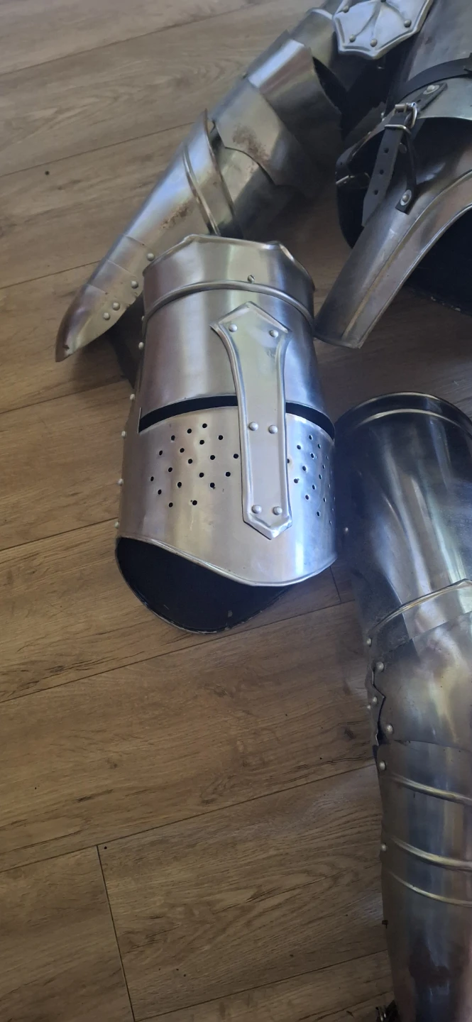 medieval knight plate armor set with Crusader Great Helm. - photo 3