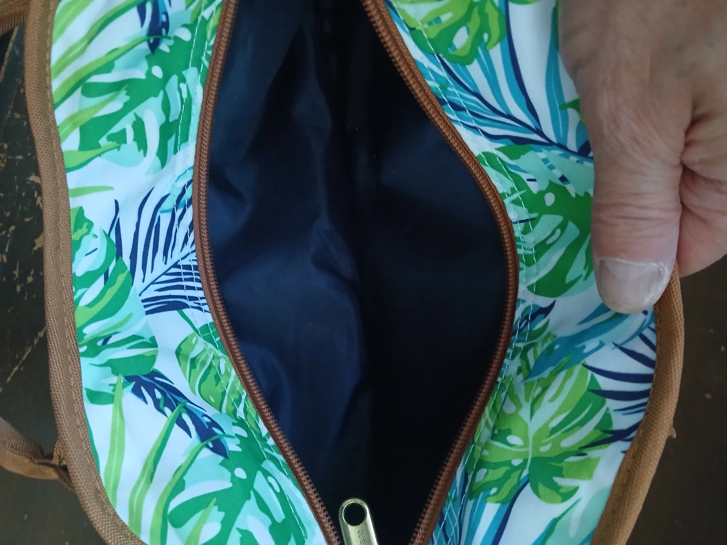 Tupperware Insulated Lunch Bag - Tropical Leaf Print - photo 3