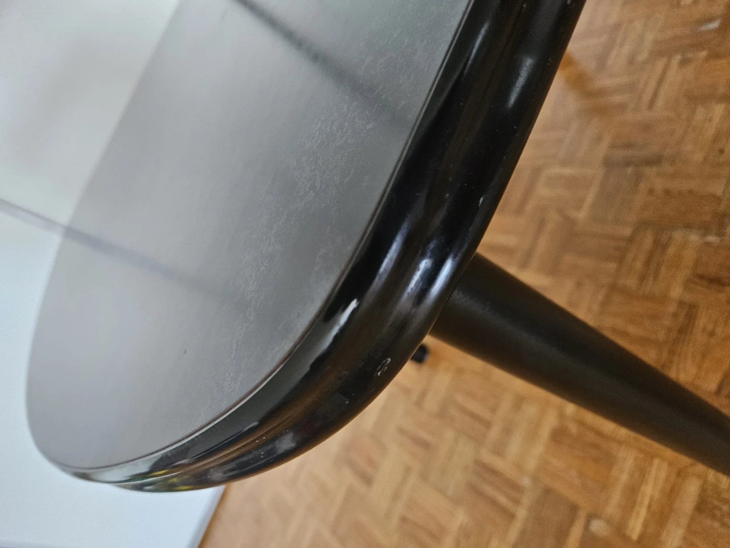Black Extendable Dining Table - photo 4