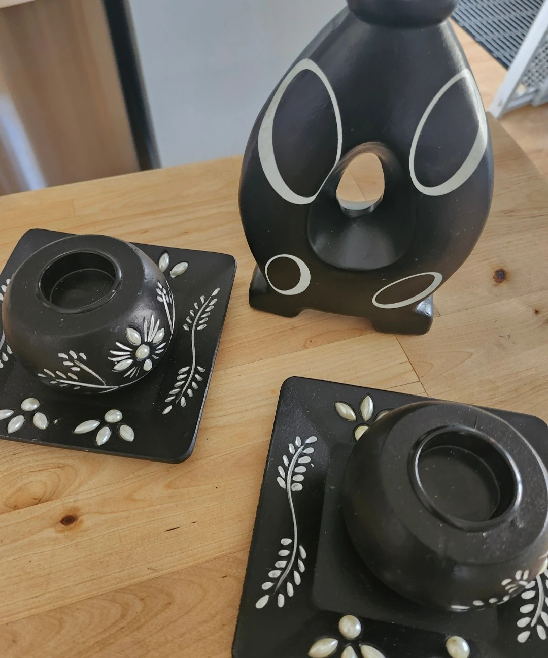 Black Decorative Candle Holders Set