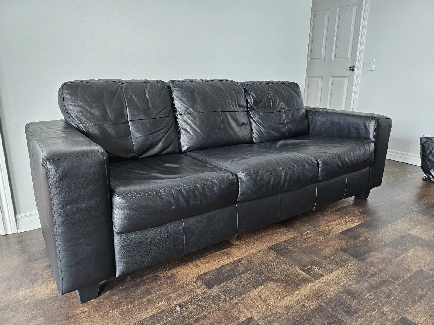 Black Leather 3-Seater Sofa - photo 2
