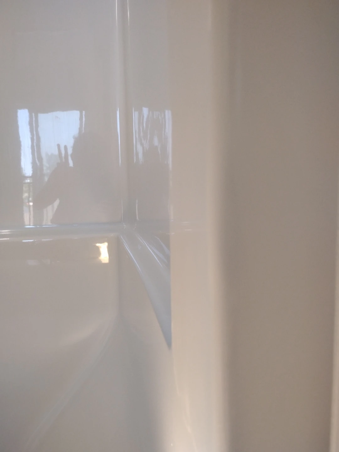 MAAX and Hytec House Tub Repair (Cracked and Chipped) - photo 2