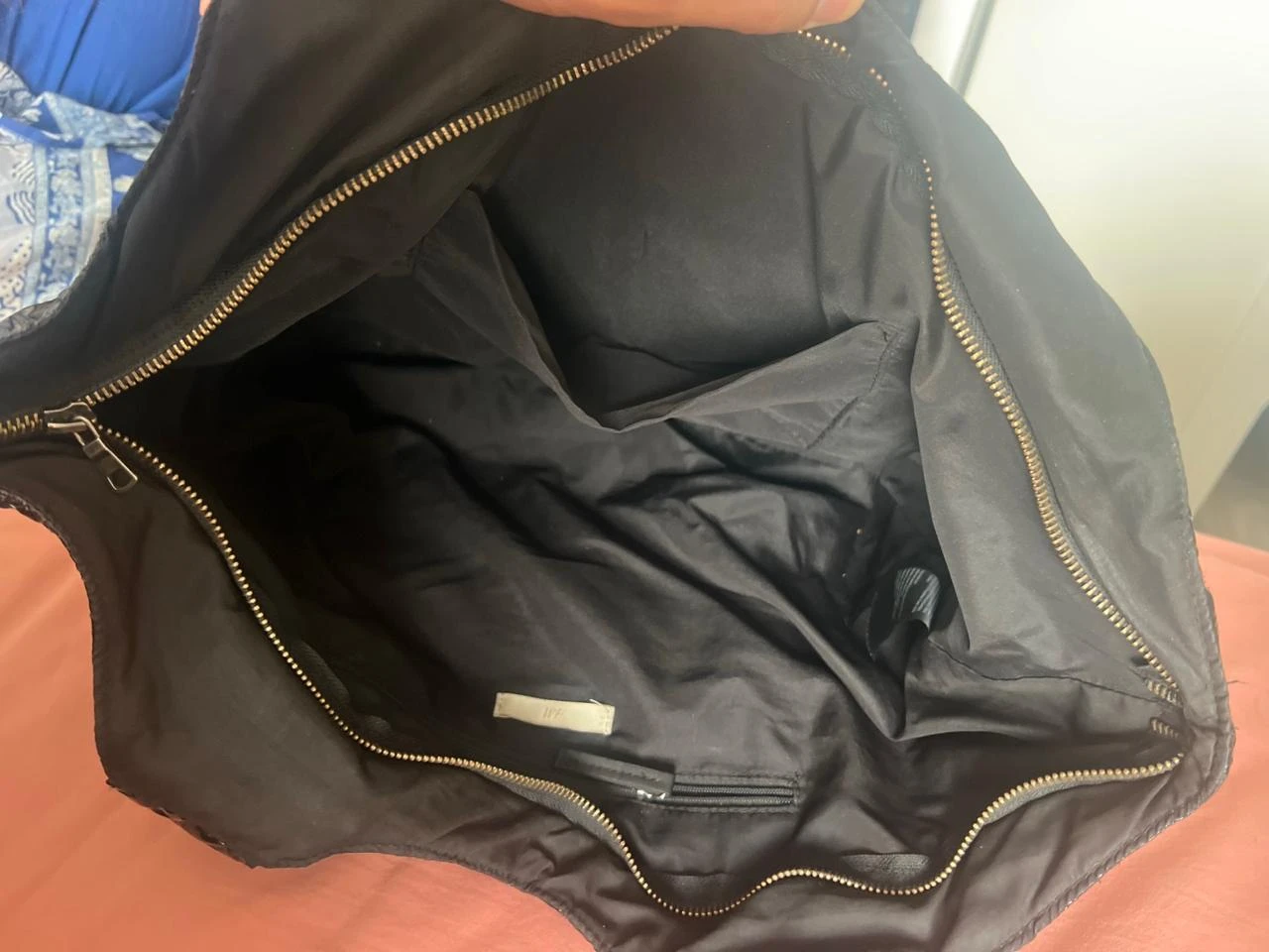 Black Quilted Tote Bag - photo 2