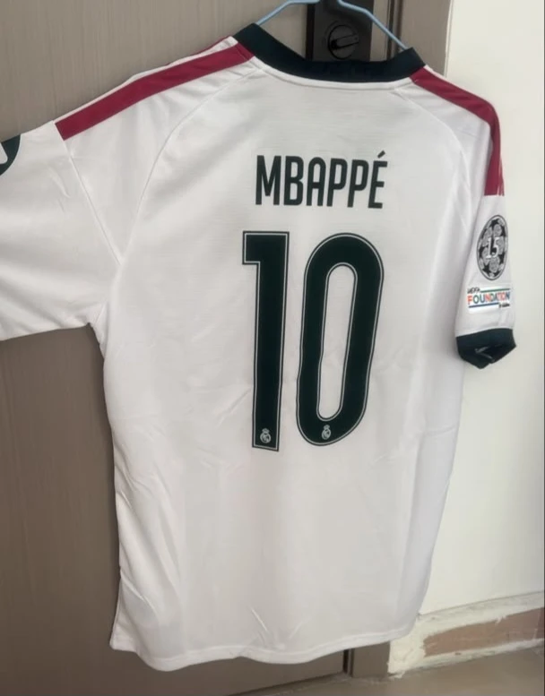 Mbappé #10  Real Madrid 2026-27 ootball Jersey