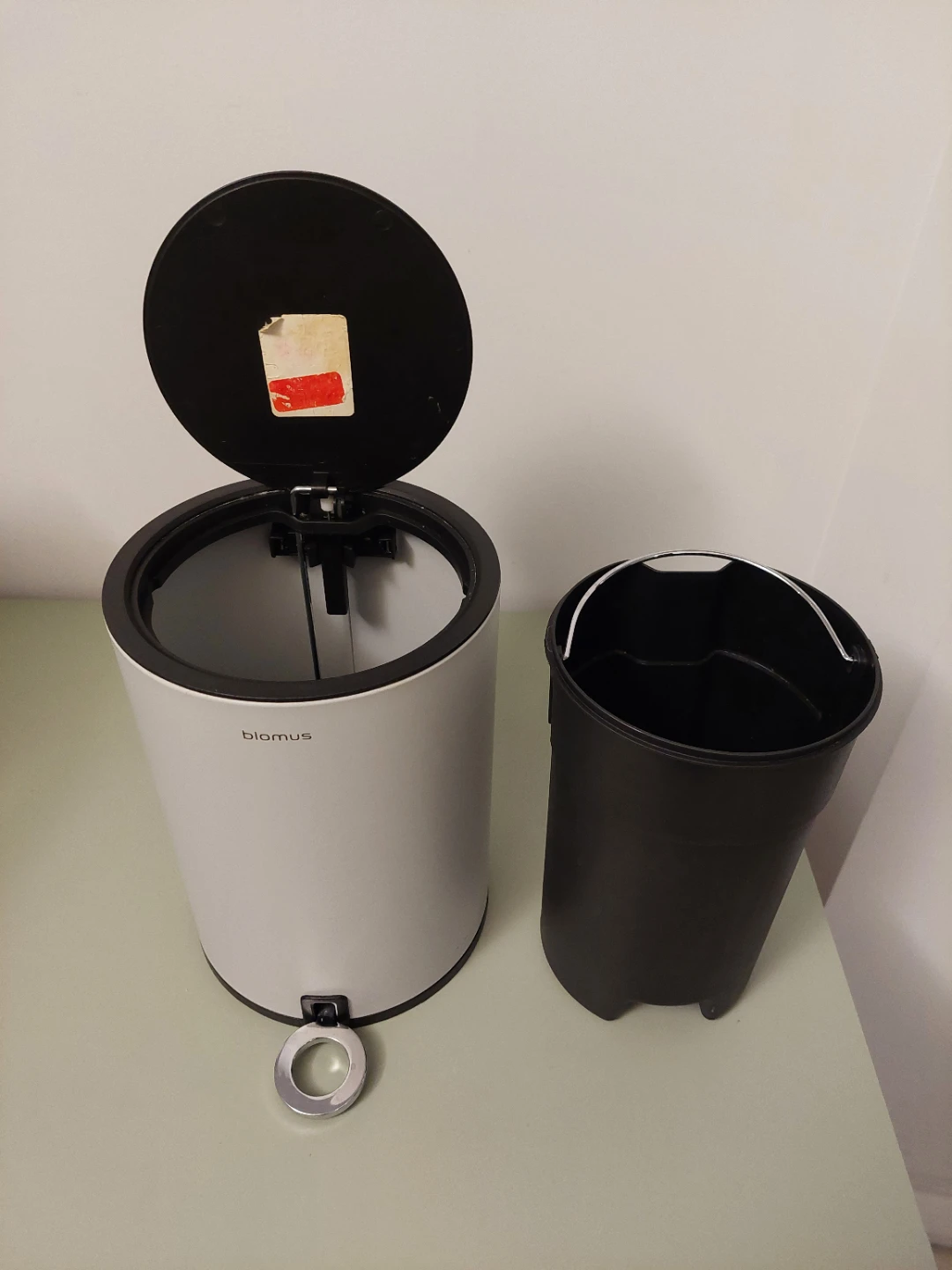 Blomus Mini Step Trash Can - photo 2