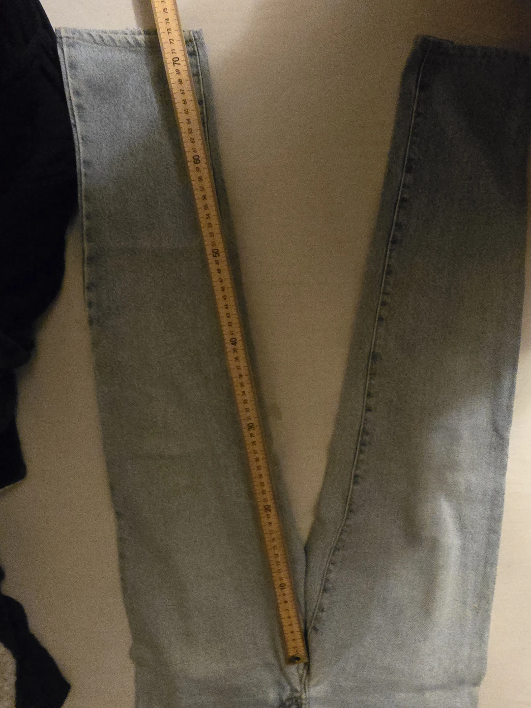 Light Wash Guess Jeans size 28