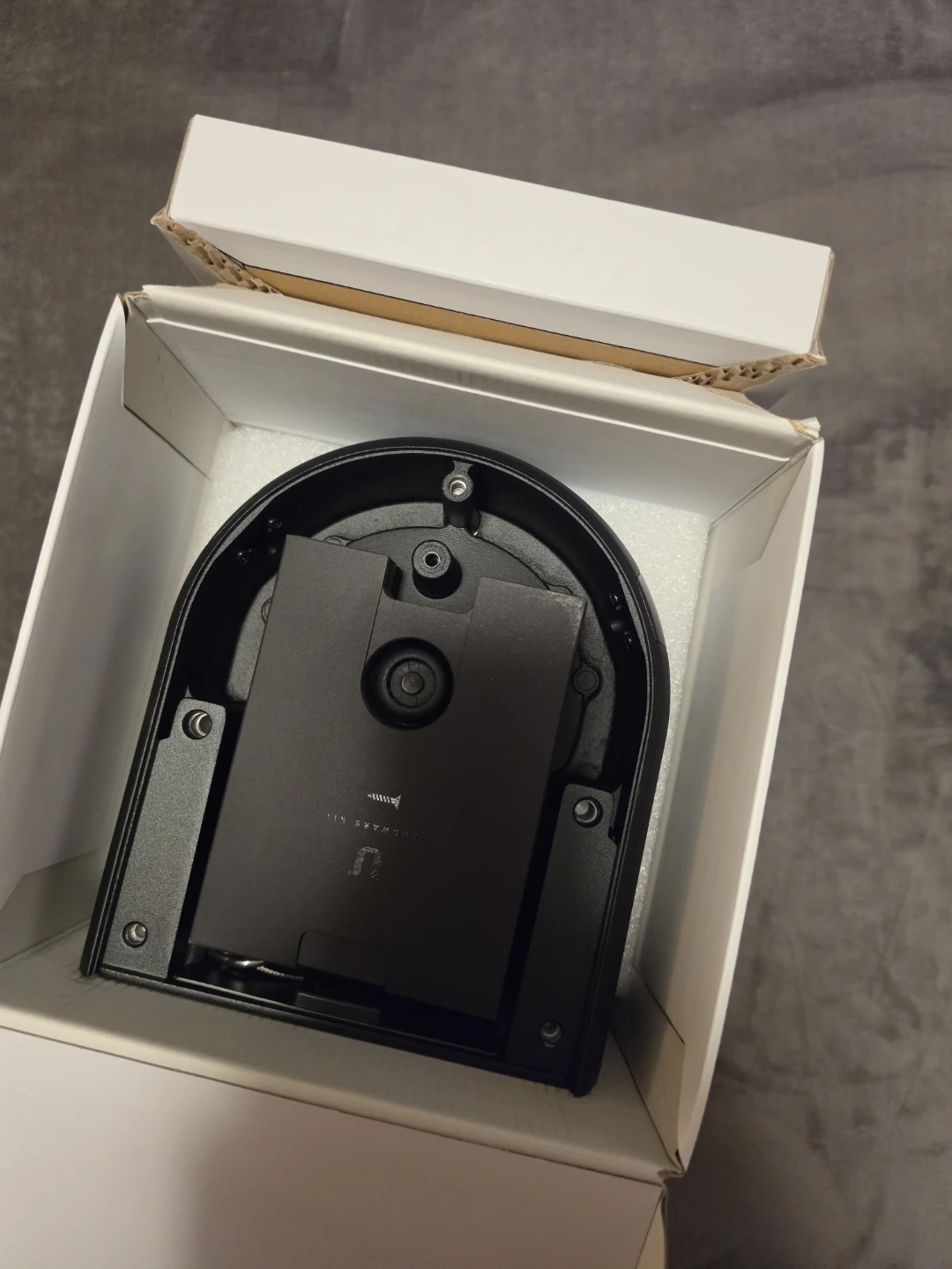 Ubiquiti UniFi Protect G4 PTZ Industrial 4K 360° Security Camera - photo 4
