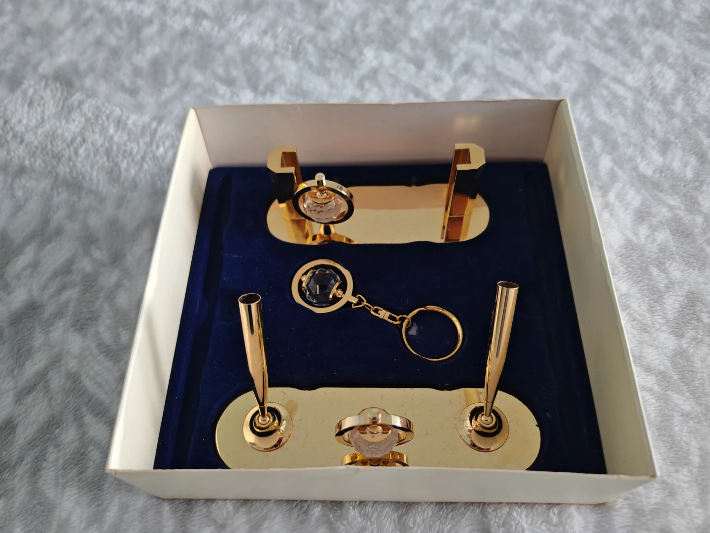 Gold Desk Accessory Gift Set – Elegant Presentation Box - photo 5