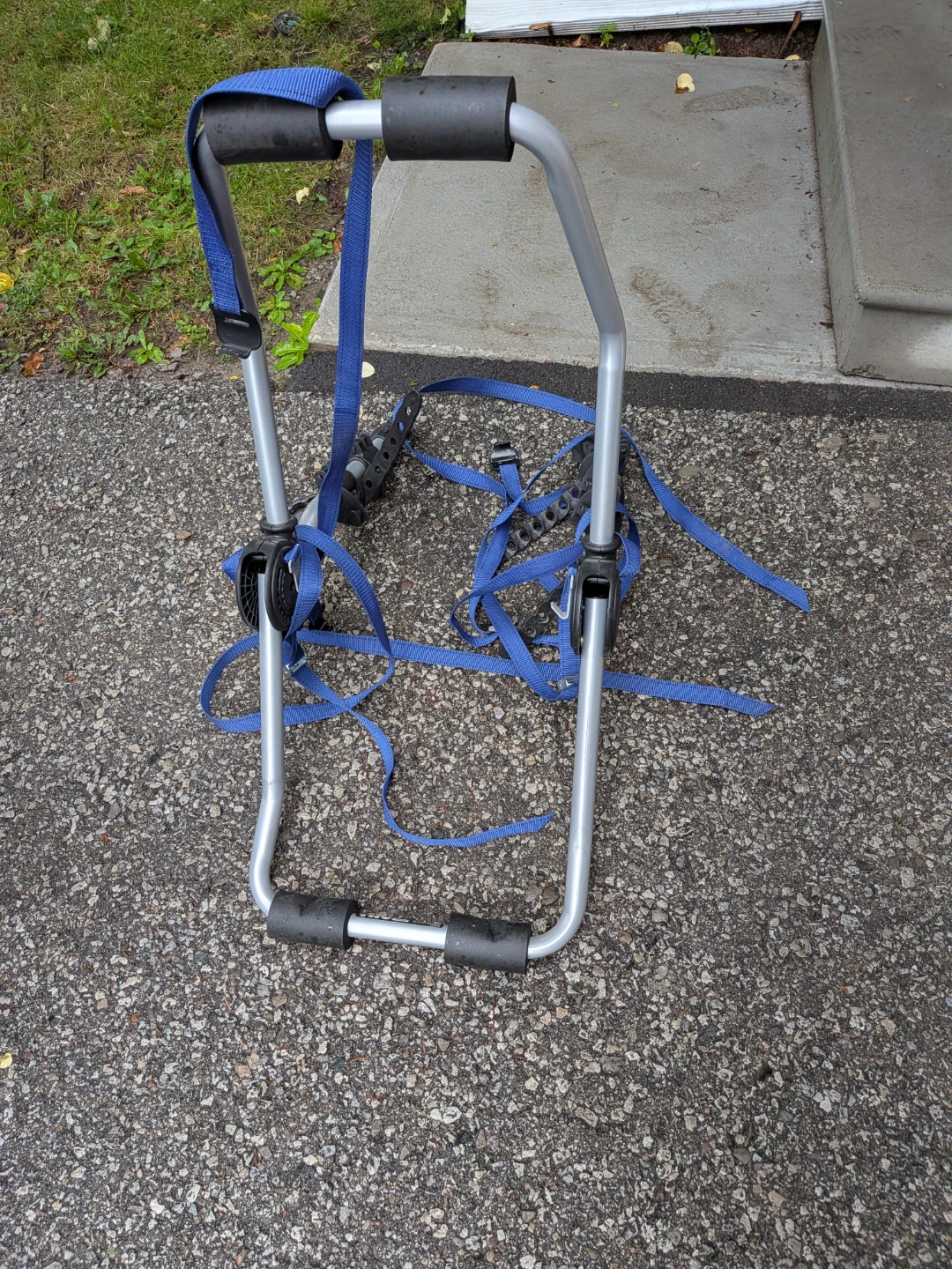Thule Bike Rack - photo 5