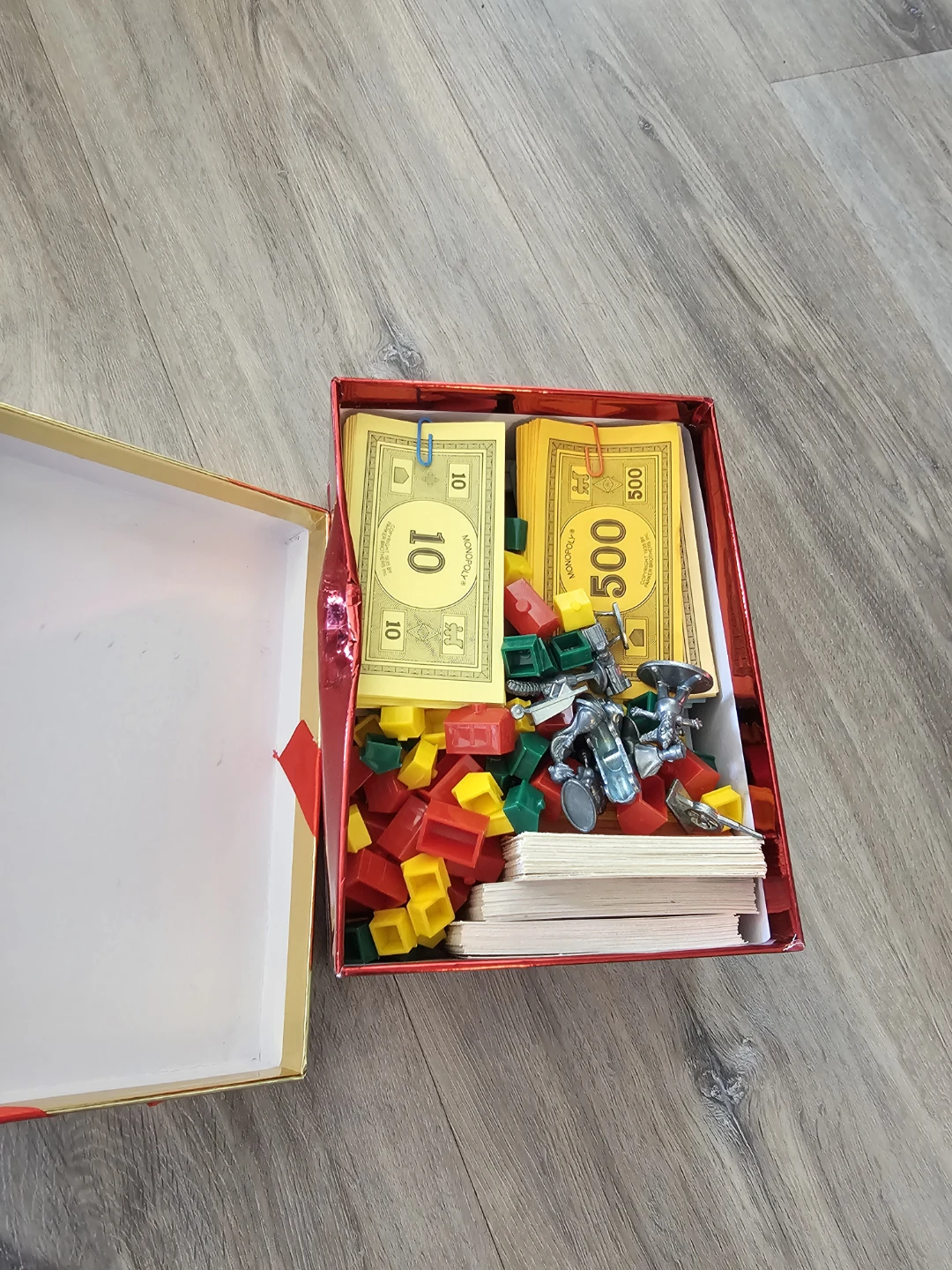 The Simpsons Monopoly Board Game things - photo 2
