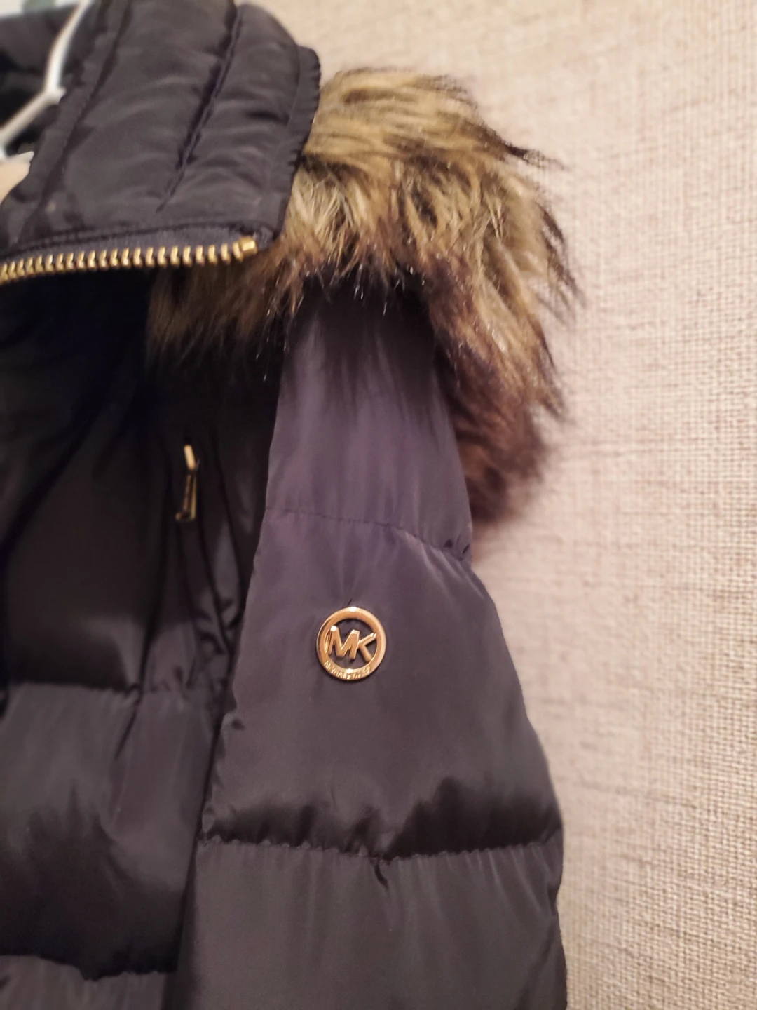 Michael Kors Puffer Coat with Fur Hood - Black - photo 5