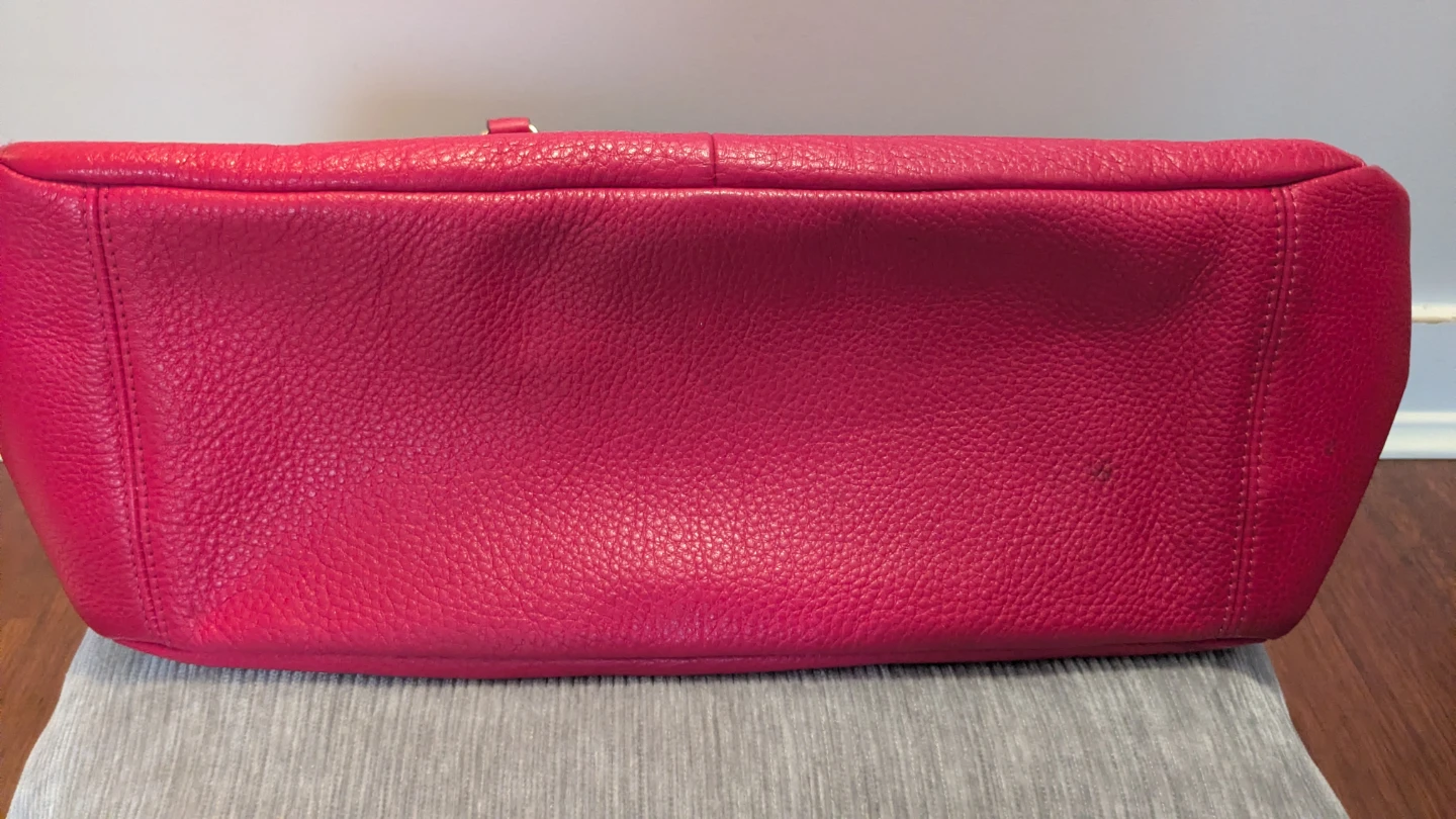 Coach Pink Leather Tote Bag with Detachable Strap - photo 4