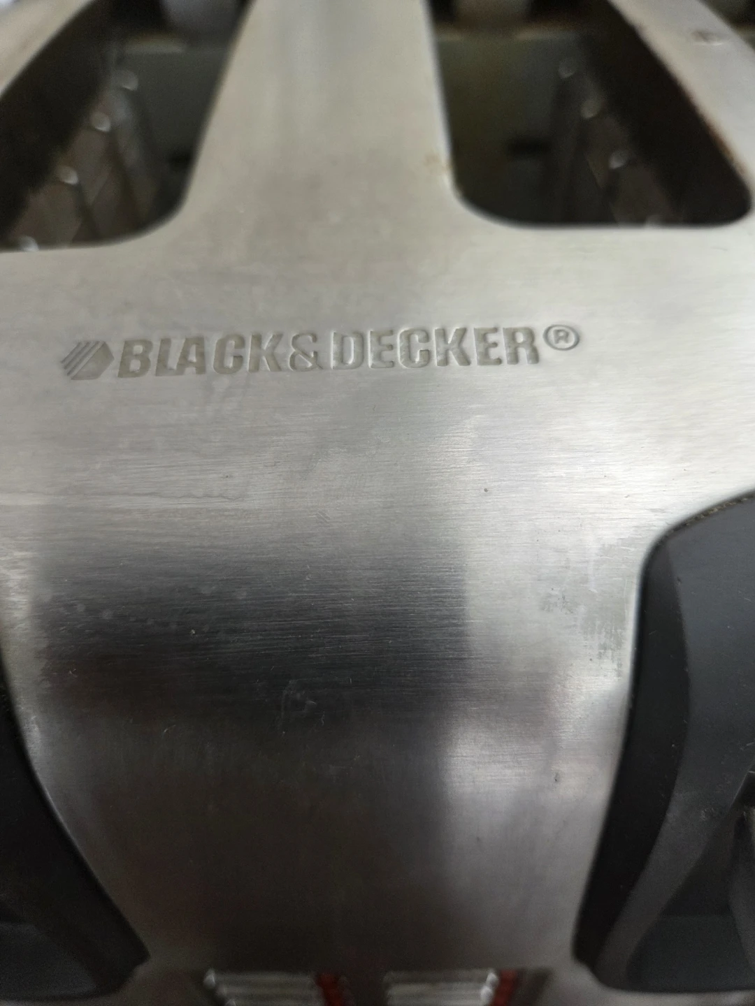 Black & Decker 4-Slice Toaster - photo 2