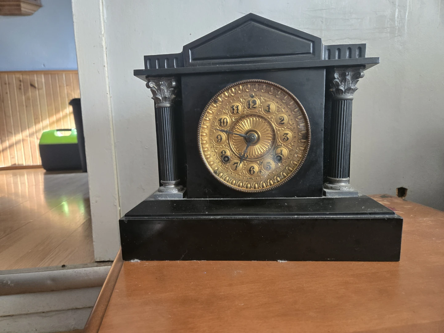 Vintage Mantel Clock - photo 2
