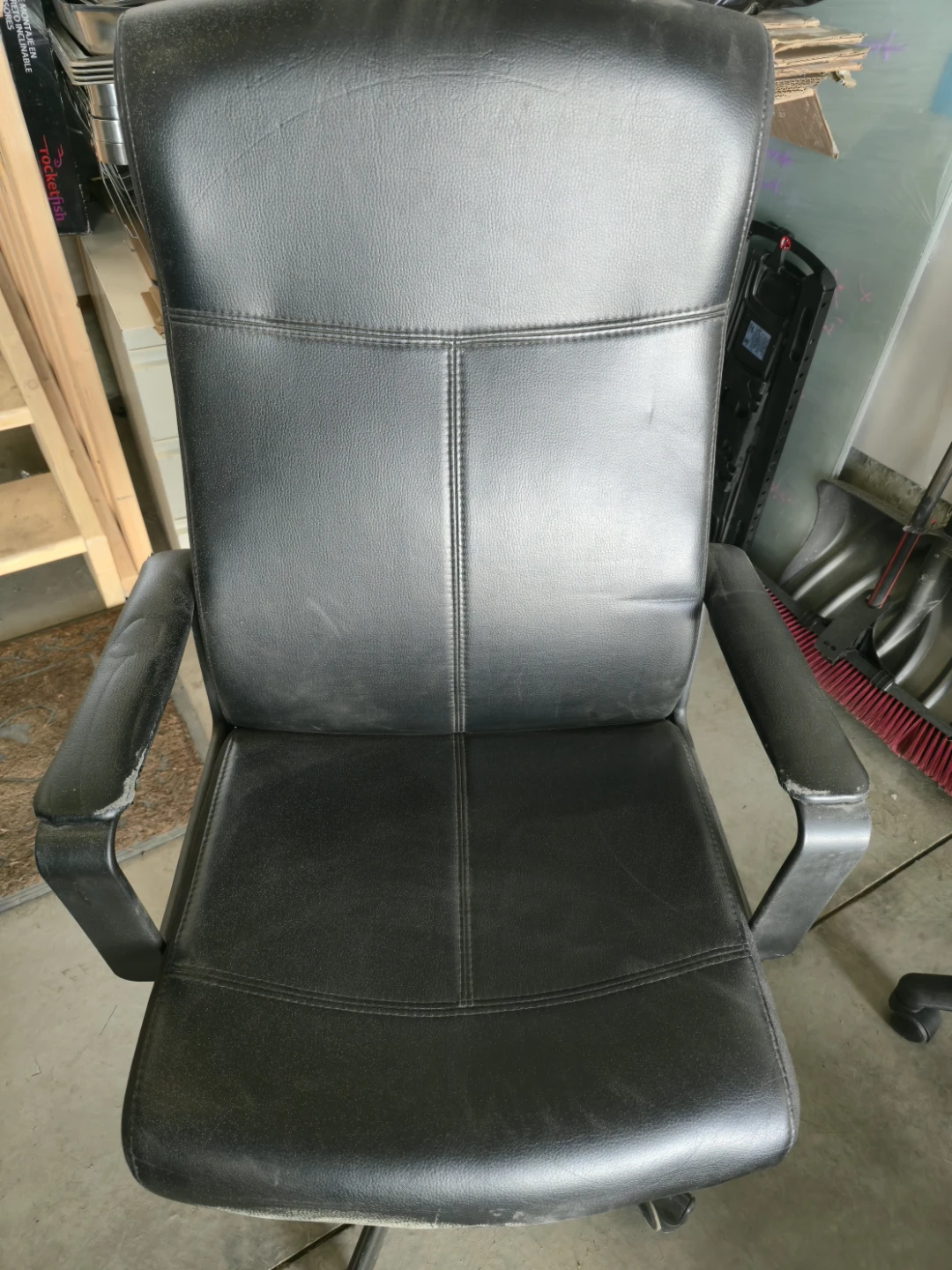 Black Faux Leather Office Chair - photo 2