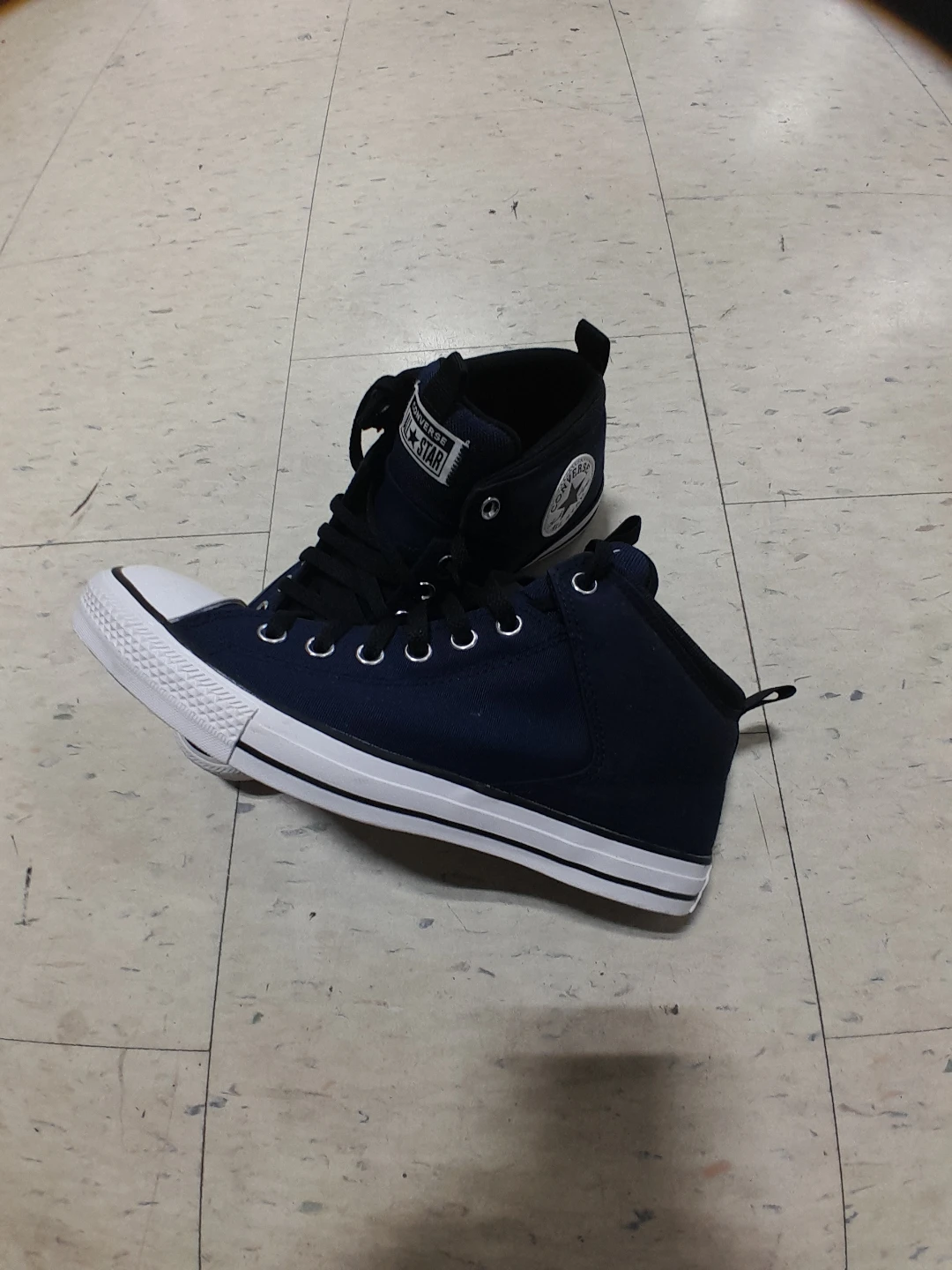 Converse Chuck Taylor All Star Mid Top Shoes Men's Size 10