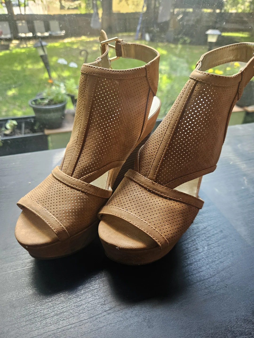 Guess Wedge Sandals - Size 7M - photo 2