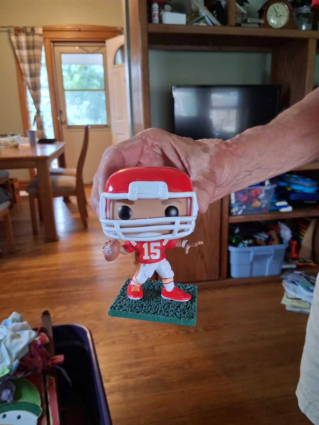 Funko Pop Patrick Mahomes Kansas City Chiefs #15 - photo 2