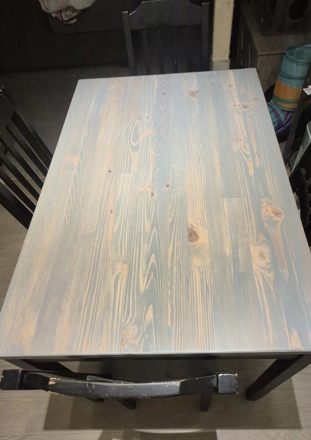 Table & chairs