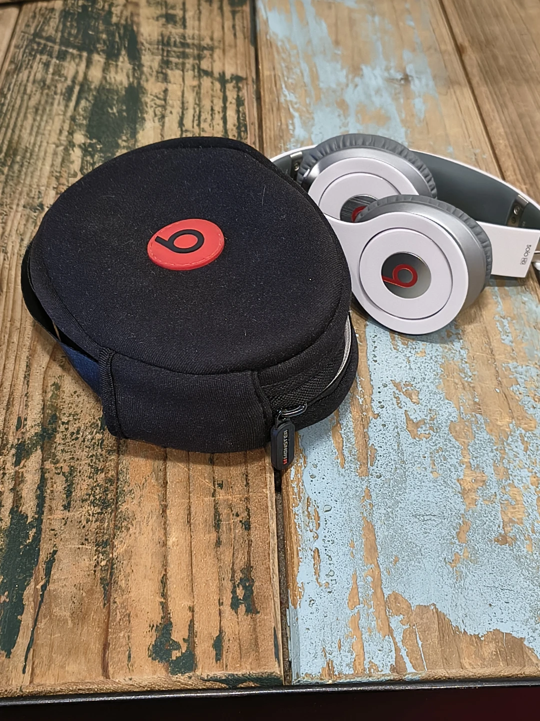 Beats by Dr. Dre Solo HD Headphones - photo 5