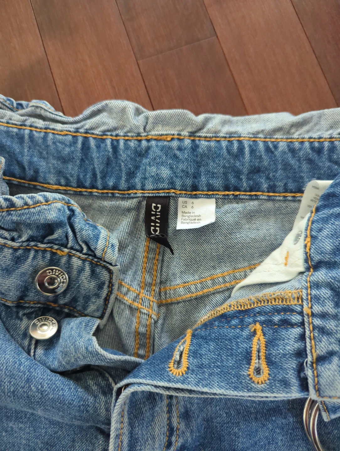 H&M Divided High-Waisted Denim Shorts - photo 2