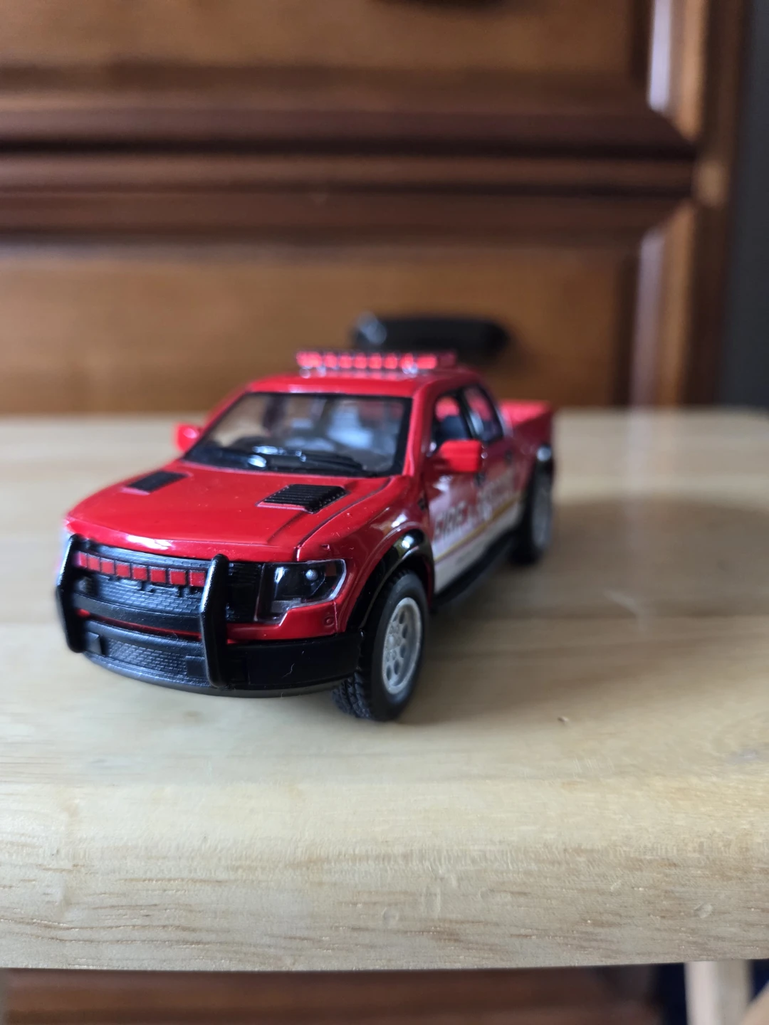 Red 2013 Ford F-150 Fire & Rescue Scale 1/46Toy Truck - photo 2