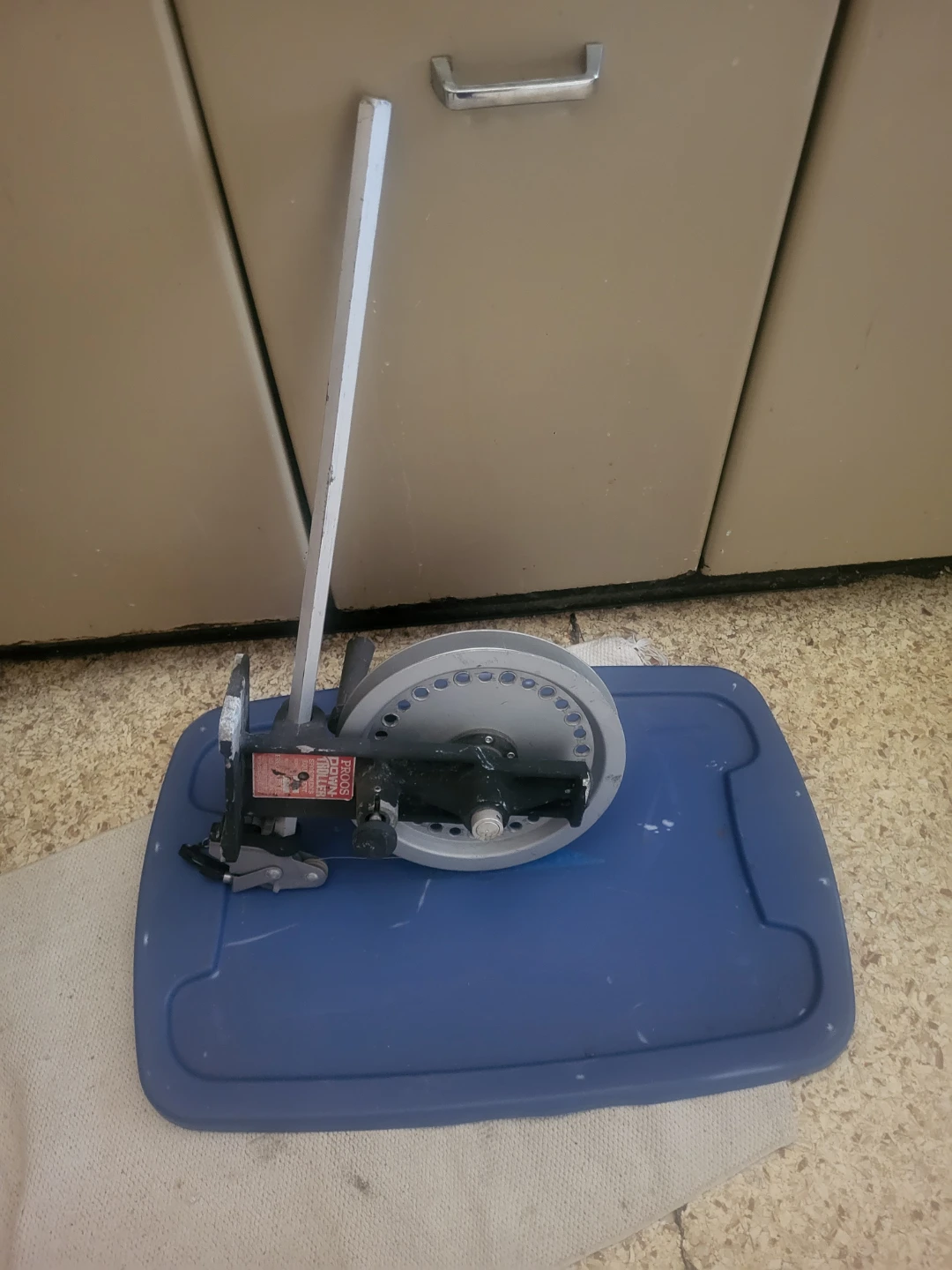 Vintage Fishing Line Spooler - photo 2