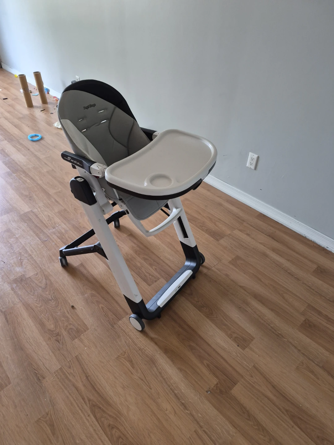 Peg-Pérego High Chair - photo 3