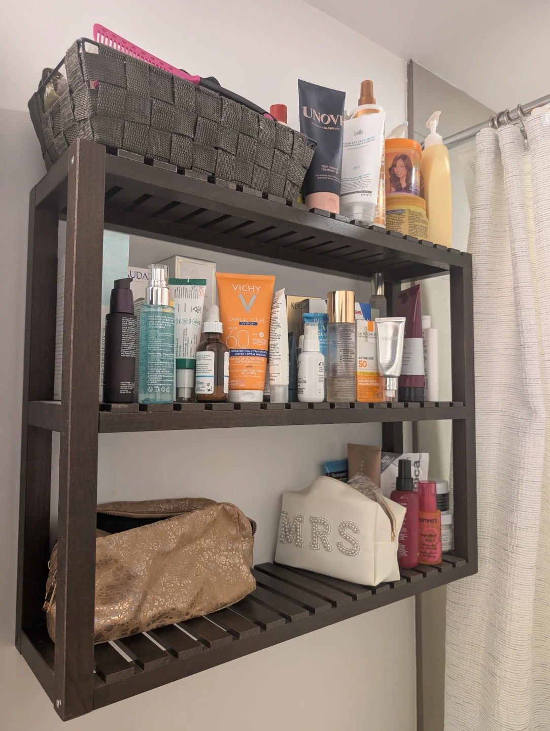 Bathroom shelf - photo 2