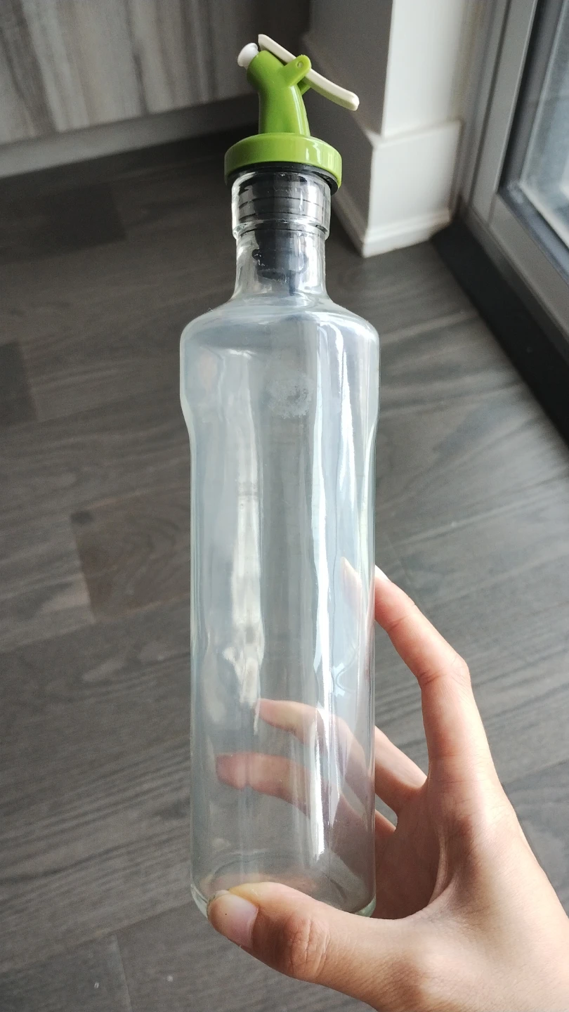 Oil/Vinegar Dispensing Bottle