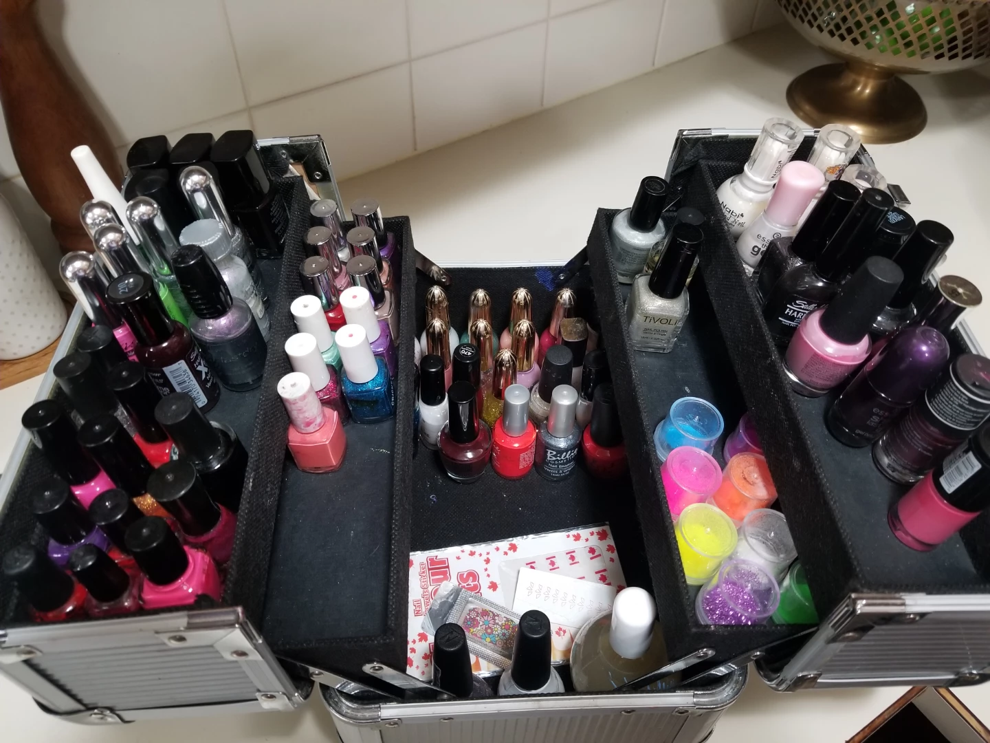 Silver Nail Polish Case with Assorted Polishes - photo 5