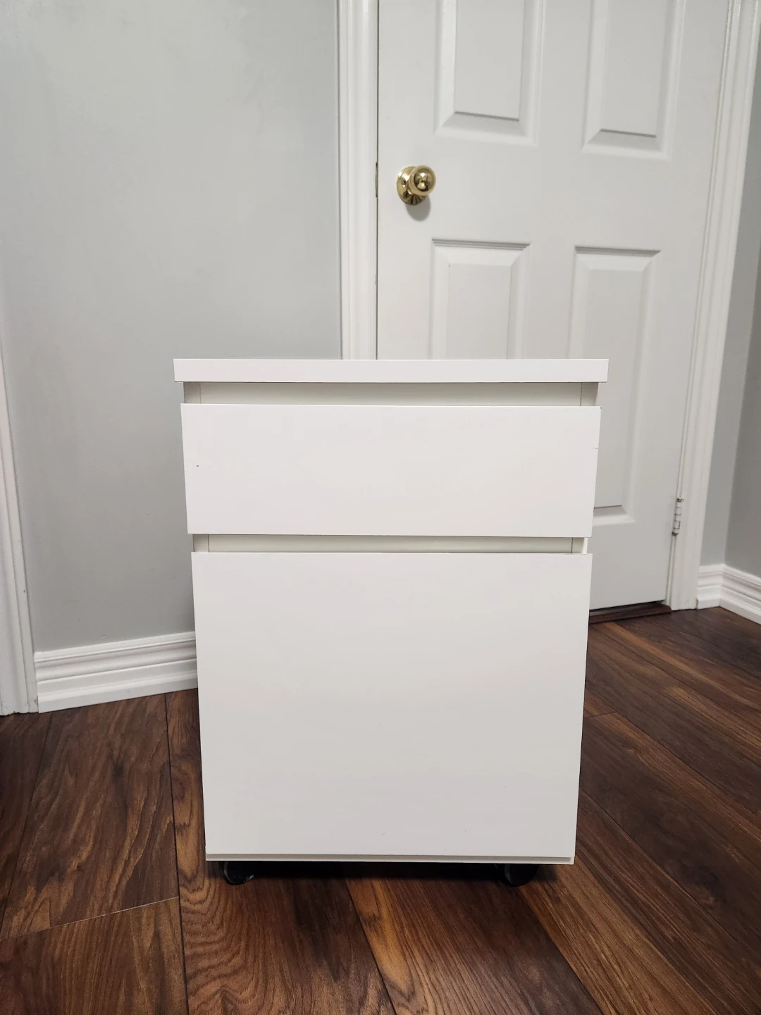 White 2-Drawer Filing Cabinet with Wheels - photo 3