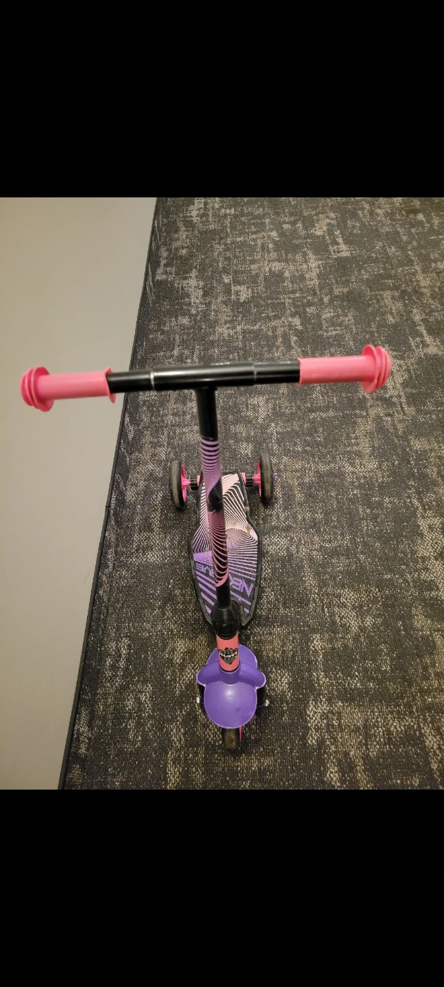 Huffy 3-Wheel Scooter for Kids - photo 4