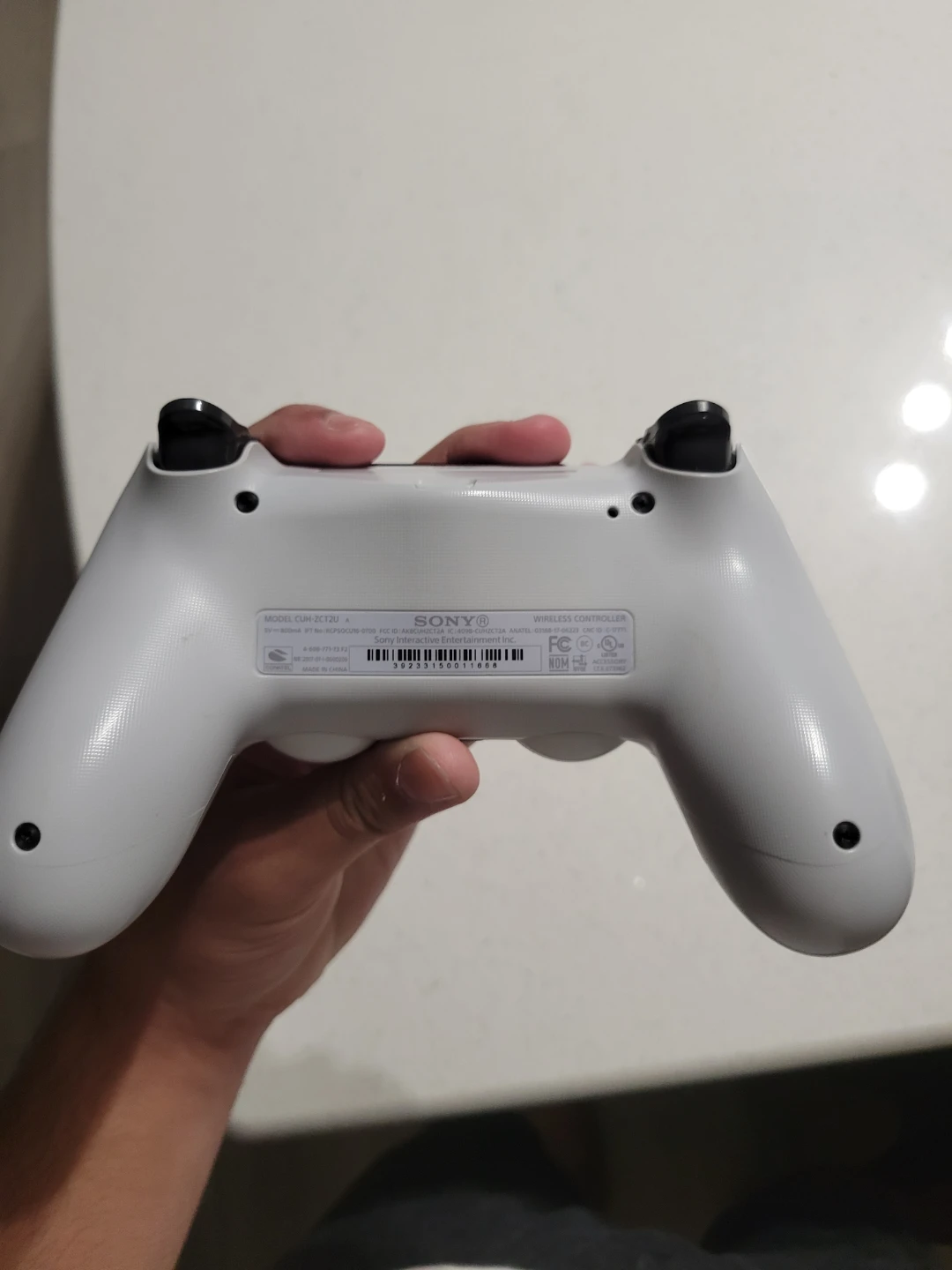 Sony DualShock 4 Wireless Controller - White - photo 2