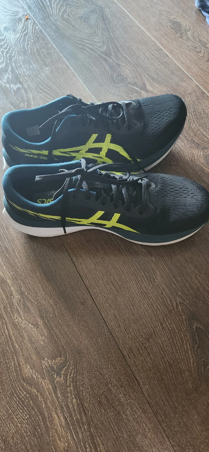 ASICS Magic Speed 4 (Includes Box) - photo 2